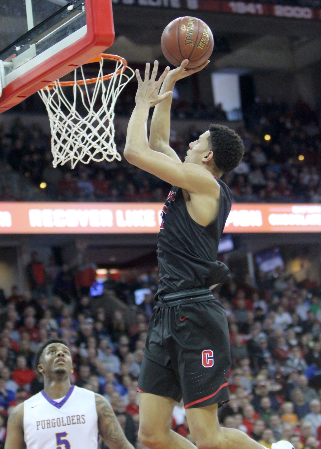 March 15: La Crosse Central vs. Milwaukee Washington